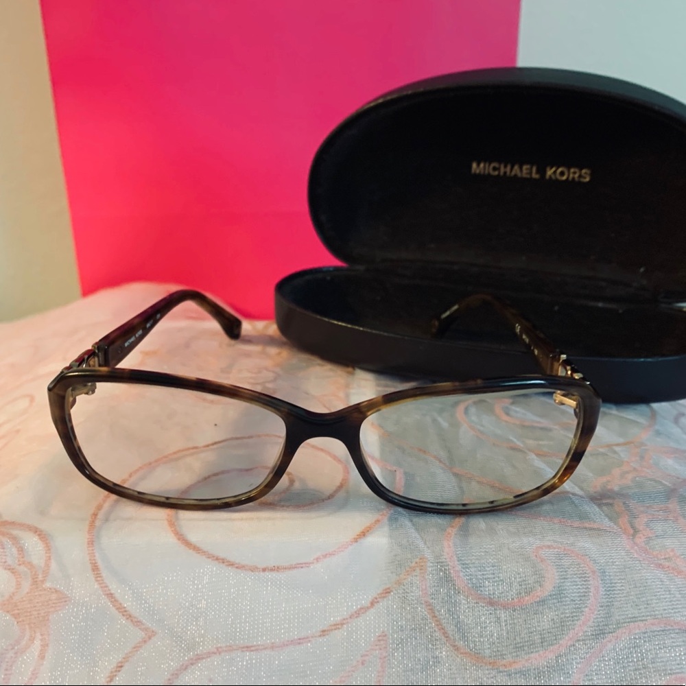 🛍🕶 Michael Kors eye glasses